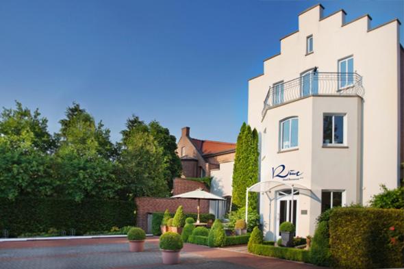 酒店 Restaurant Rüwe