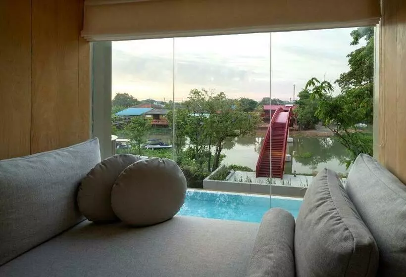 ホテル Sala Bang Pa-In