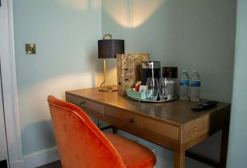 ホテル The Clock Face Prescot