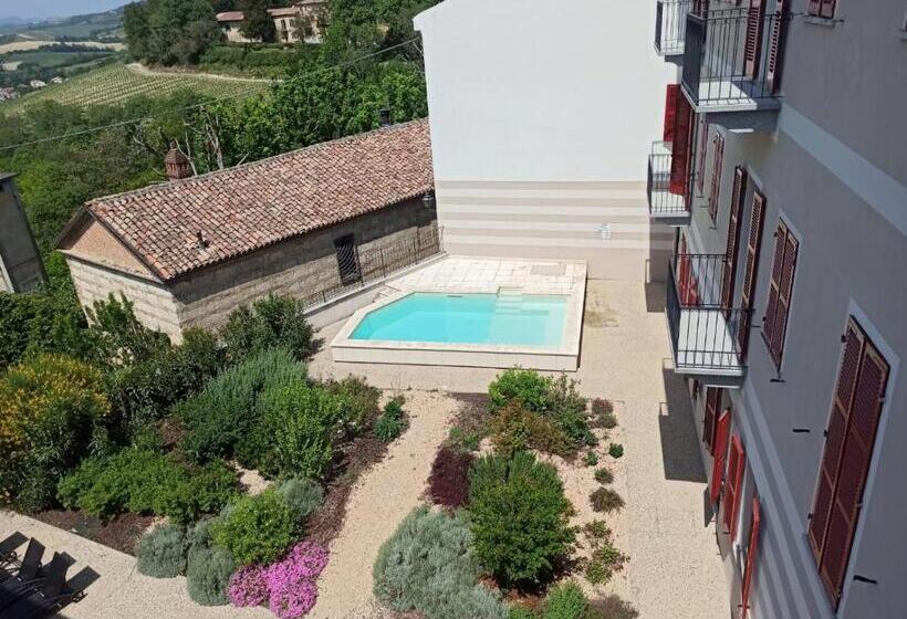 بنسيون Olivola Apartments