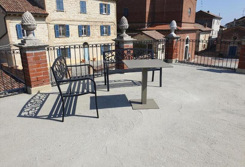 بنسيون Olivola Apartments