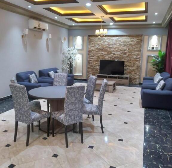 شاليهات الكوخ السويسري وأكوابارك