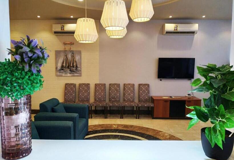 شاليهات الكوخ السويسري وأكوابارك