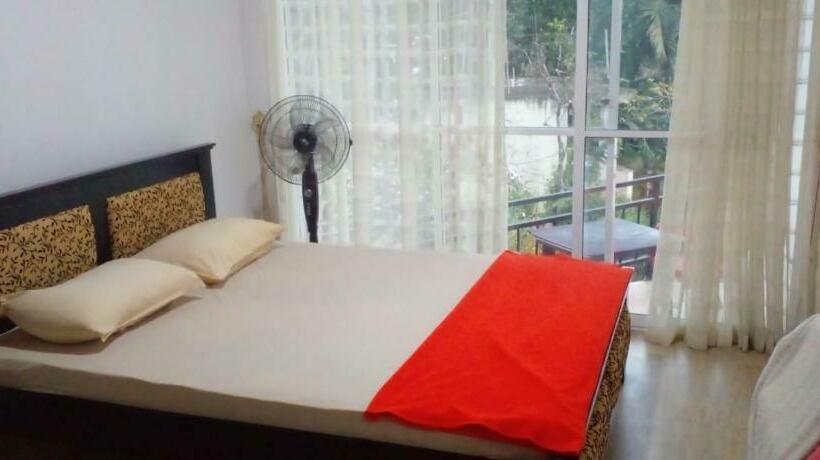 Vandrarhem Uptownella