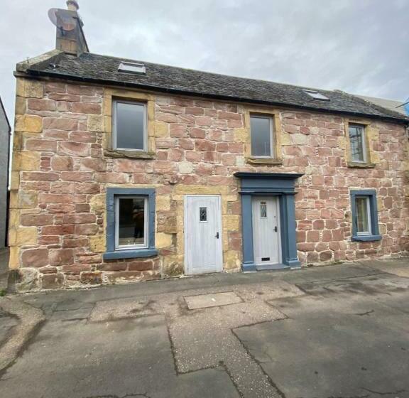 住宿加早餐  Little Ship Inn Rooms