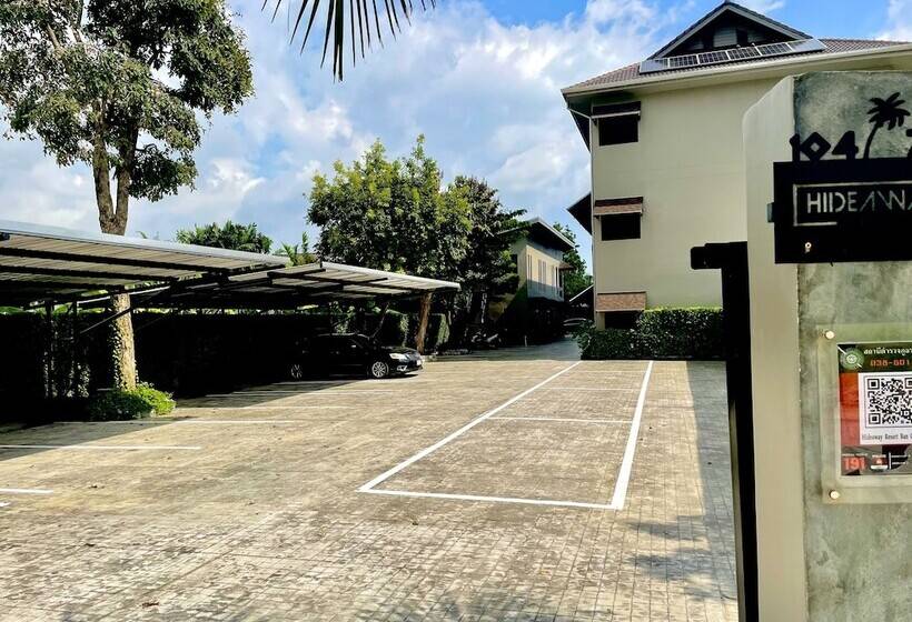 Hideaway Resort Banchang