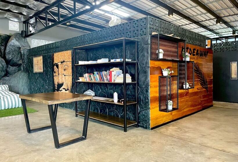 Hideaway Resort Banchang