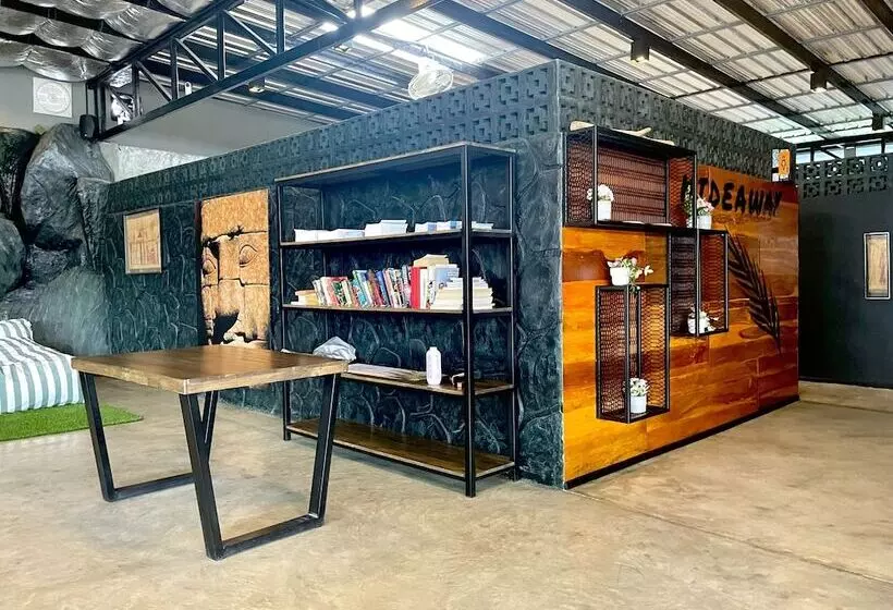 Hideaway Resort Banchang