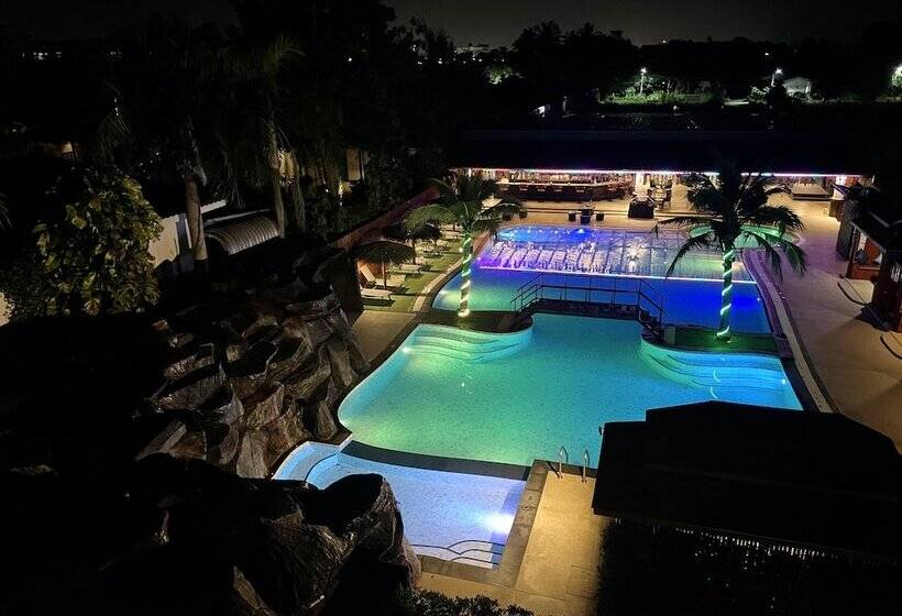 Hideaway Resort Banchang