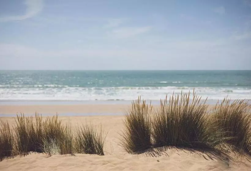 Hotelli La Cote De Lumiere