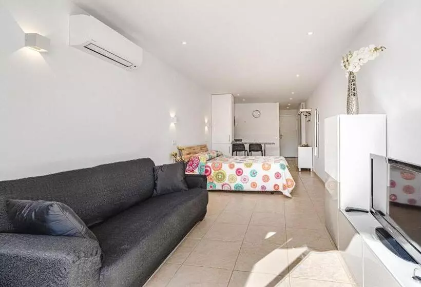 Lovely Studio, La Pinta Beach, Complex Los Geranios