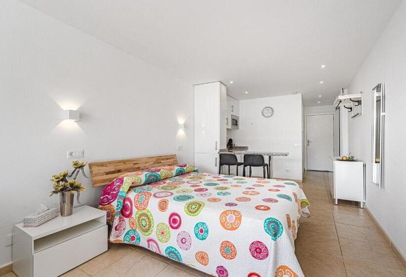 Lovely Studio, La Pinta Beach, Complex Los Geranios