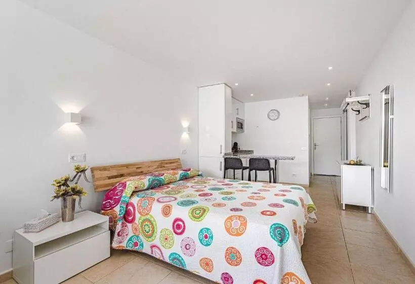 Lovely Studio, La Pinta Beach, Complex Los Geranios