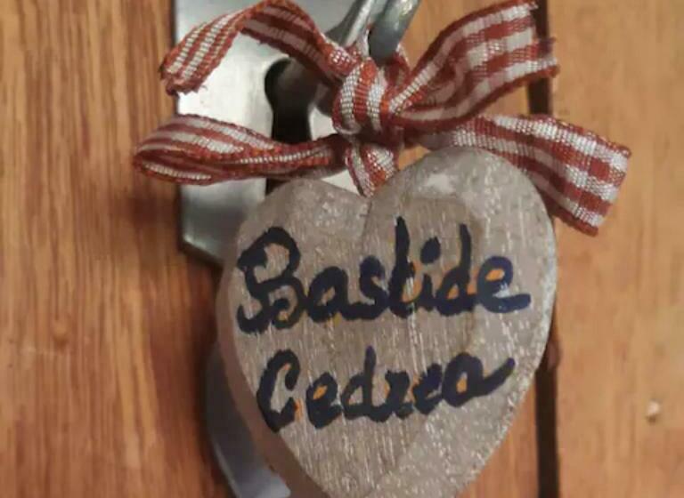 بنسيون Suite Avec Jardin Entre Aix En Provence, Luberon Et Verdon