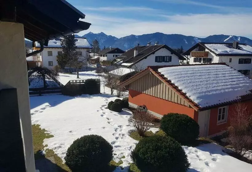 Aamiaismajoitus (B&B) La Locanda Ristorante Pizzeria Garni