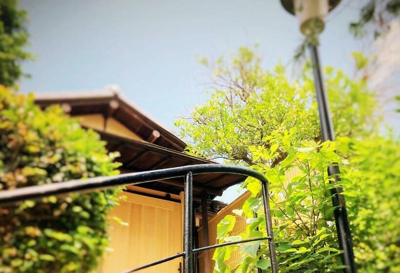 Отель Atami Spring Terrace