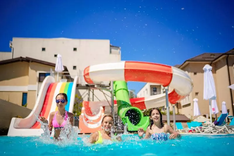 ホテル Bacolux Koralio, Eforie Nord