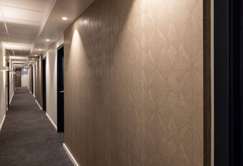 Отель Quest 256 Lambton