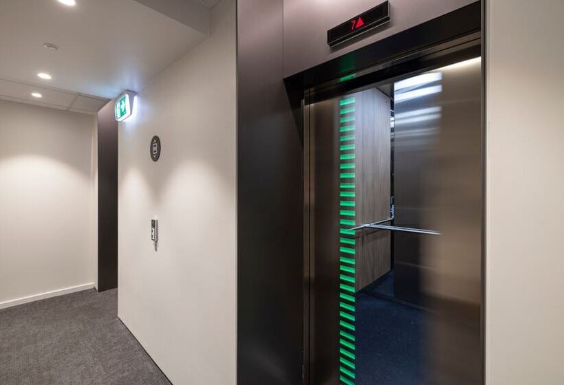 Отель Quest 256 Lambton