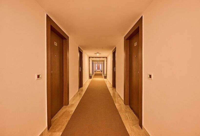 בית מלון כפרי Renest Haridwar