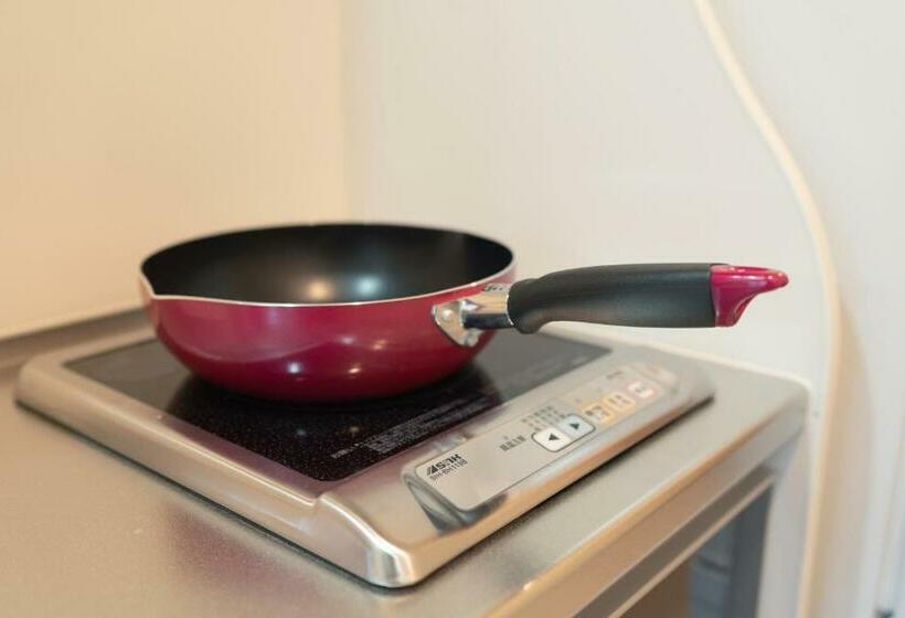 Osaka Sunshine Tower82