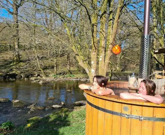 ペンション Bohemian Suite On Rydal Water. Beautiful Location!