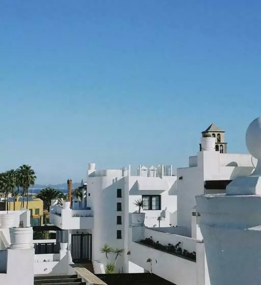 ペンション Coco Surfhouse   Coworking Coliving