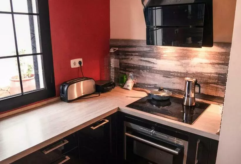 ペンション Coco Surfhouse   Coworking Coliving