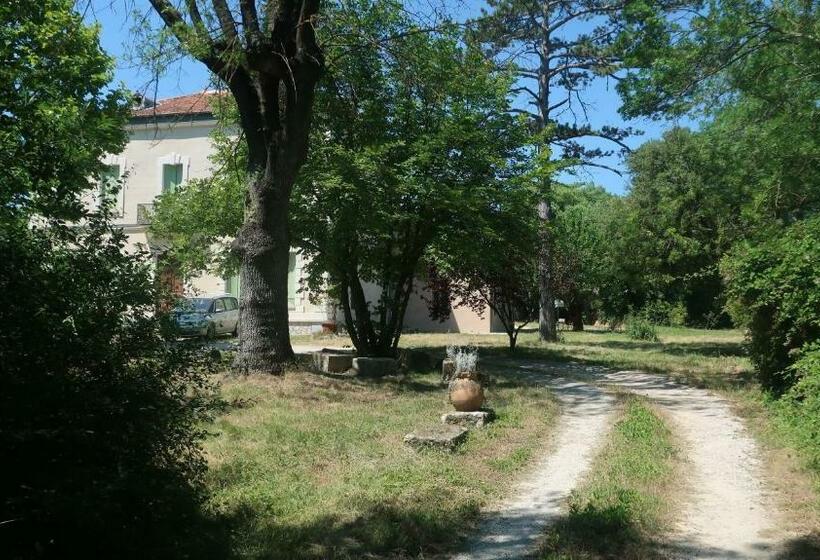 膳宿费 Petit Gîte Familial Au Domaine De Valmont