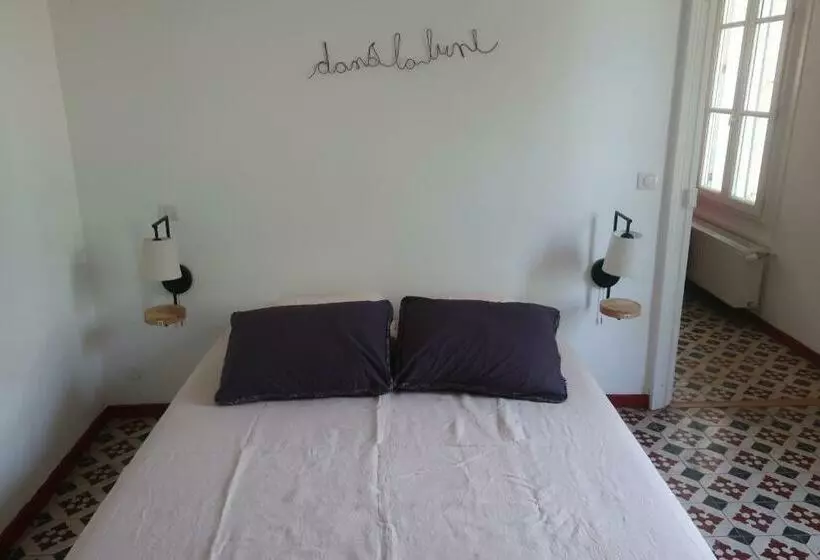 Majatalo Petit Gîte Familial Au Domaine De Valmont