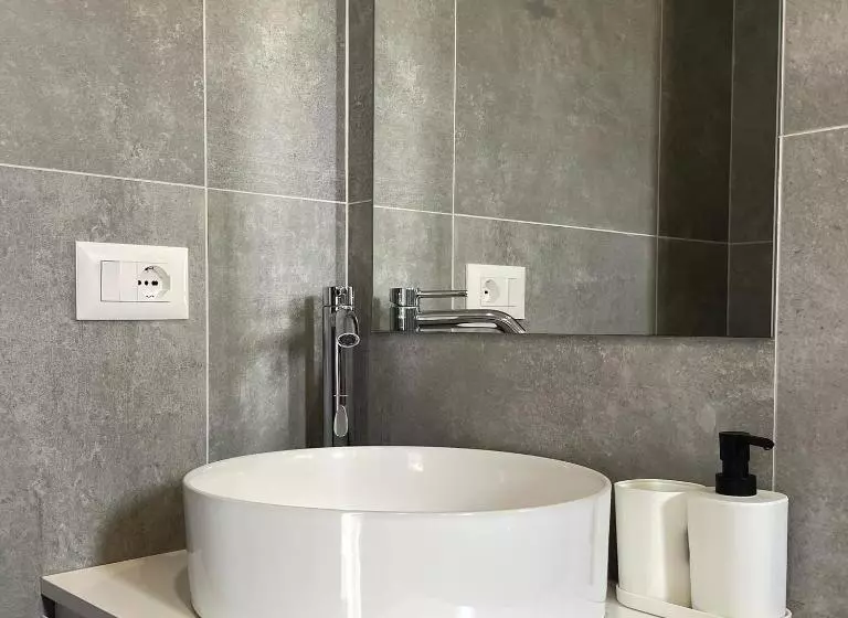 ペンション Vila Llanaj