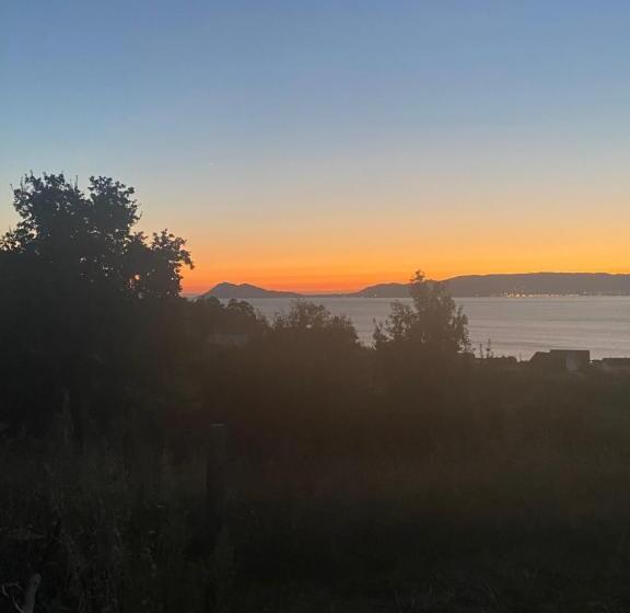 Adosado Portosin Con Piscina Al Lado De La Playa