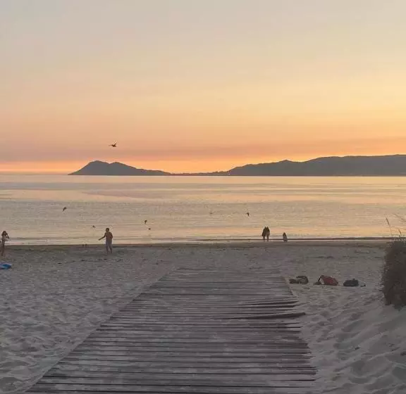 Adosado Portosin Con Piscina Al Lado De La Playa