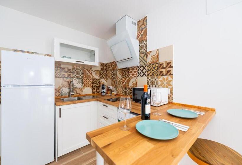 Apartamentos Martin Roio