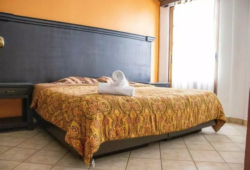 Hotelli Plazalanda