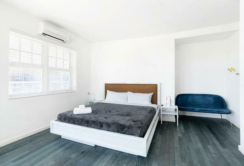 هتل Global Luxury Suites At The Variety