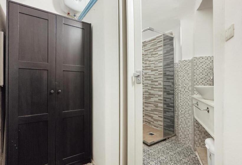 پانسیون Dimora Garibaldi Rooms   Center Wi Fi