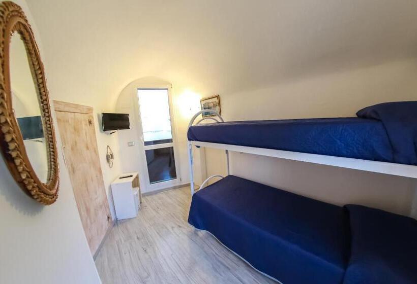 پانسیون Dimora Garibaldi Rooms   Center Wi Fi