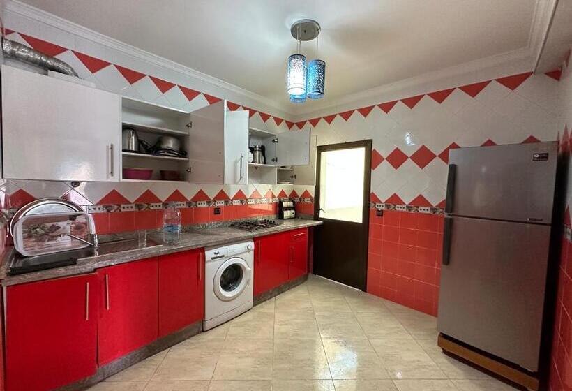 Spacieux Avec Vue Historique Unique