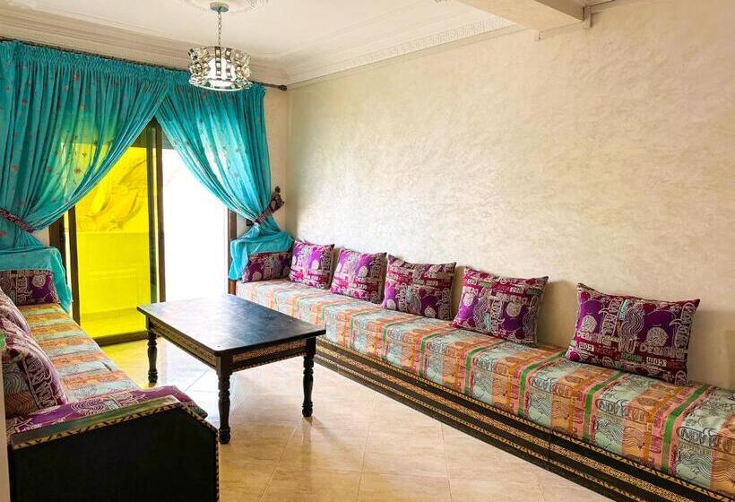 Spacieux Avec Vue Historique Unique