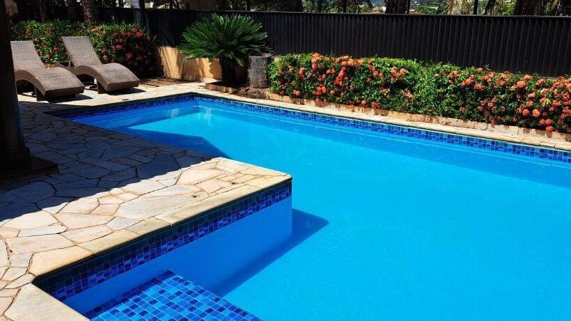 هاستل Pousada Villa D Garden