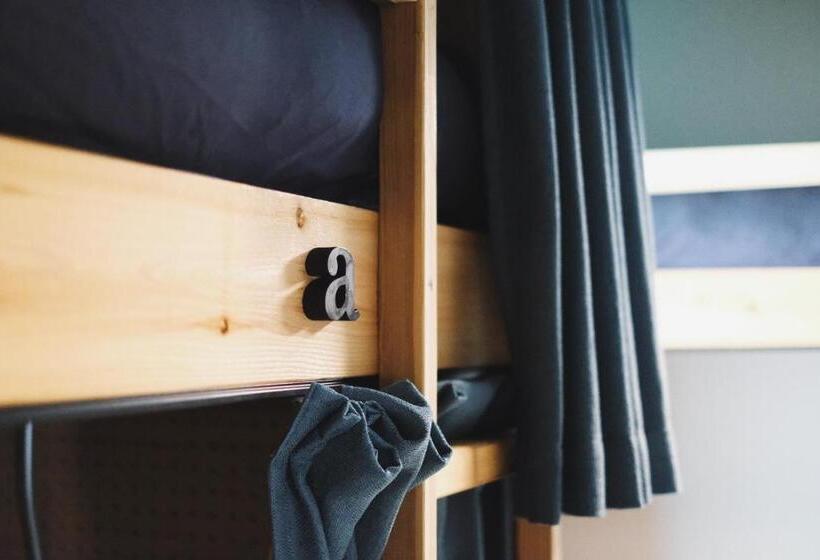 Beppu Hostel&cafe Ourschestra