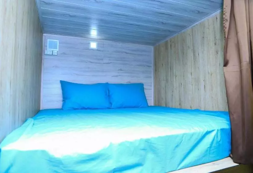 Capsule Hostel
