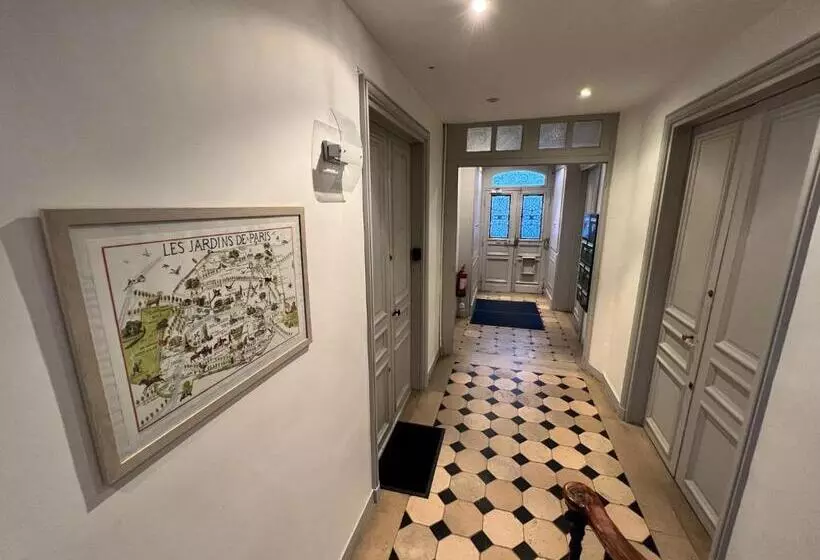 La Marquise   Cosy Flat   Jacuzzi   Senlis