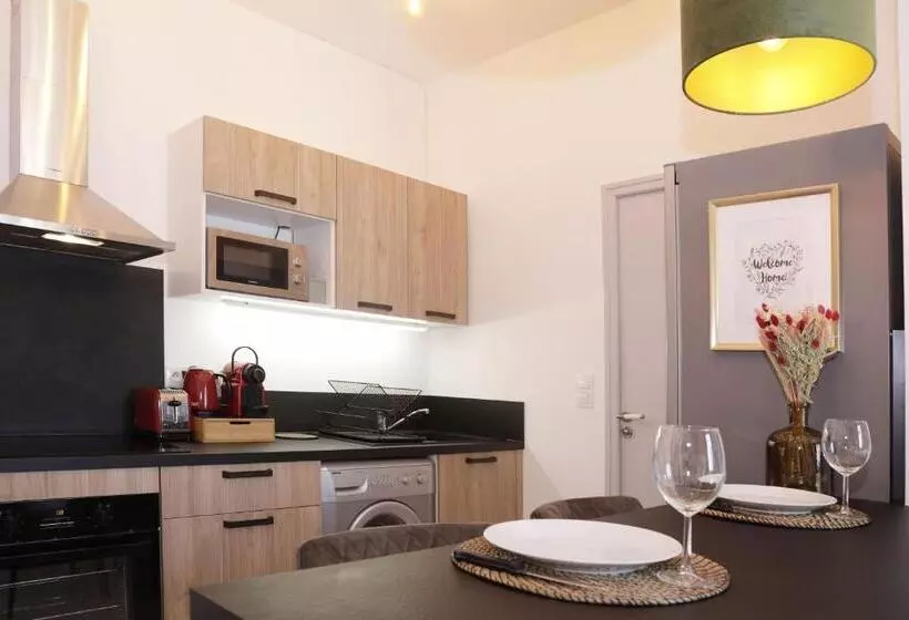 La Marquise   Cosy Flat   Jacuzzi   Senlis