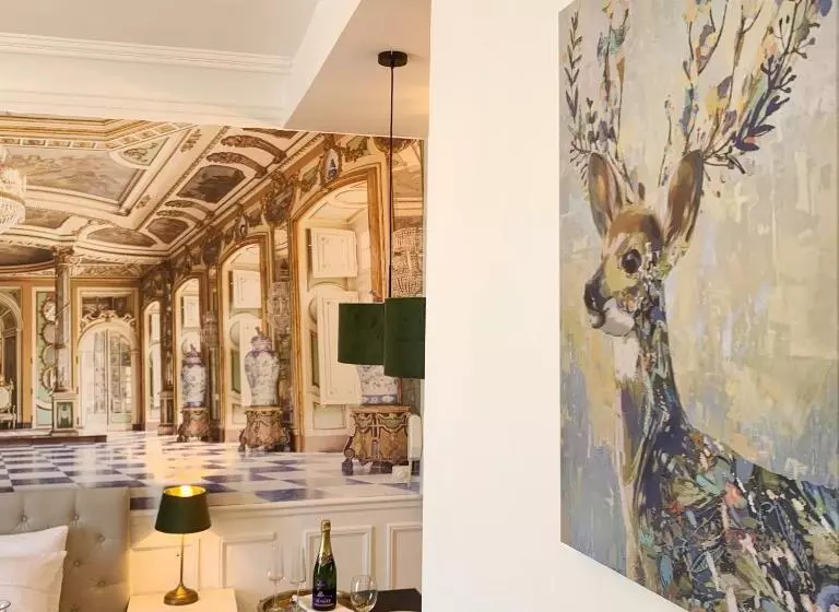 La Marquise   Cosy Flat   Jacuzzi   Senlis