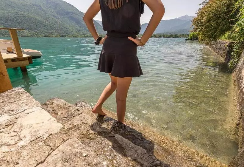 Luxury Villa Pernette, Vue Lac Et Plage Privee Lla Selections By Locationlacannecy