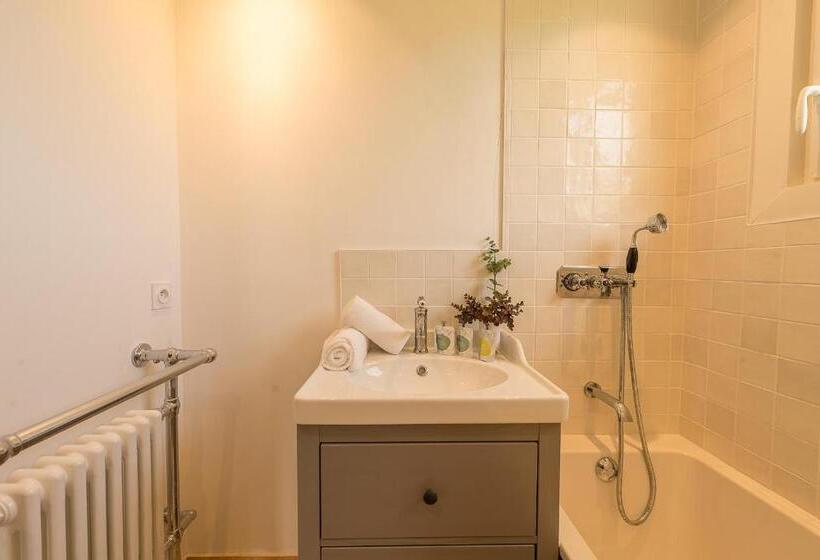 Luxury Villa Pernette, Vue Lac Et Plage Privee Lla Selections By Locationlacannecy