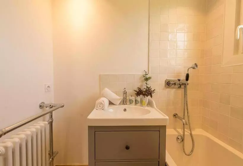 Luxury Villa Pernette, Vue Lac Et Plage Privee Lla Selections By Locationlacannecy