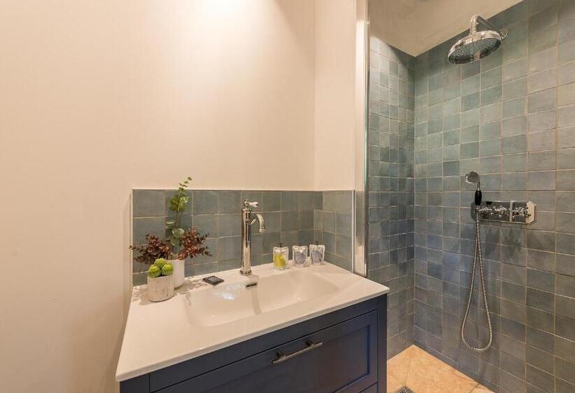 Luxury Villa Pernette, Vue Lac Et Plage Privee Lla Selections By Locationlacannecy